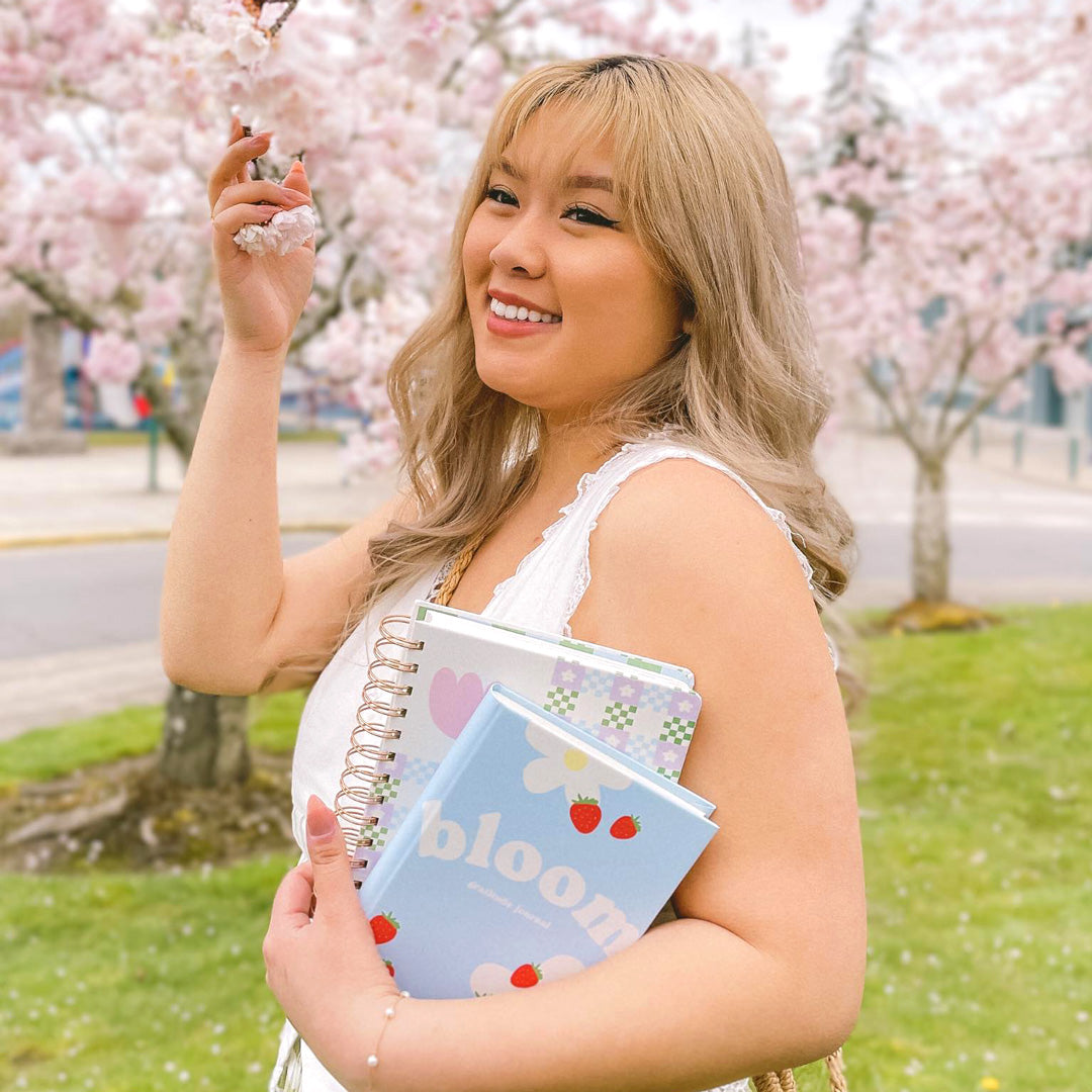 Gratitude Journal Berry Bloom Notcoy